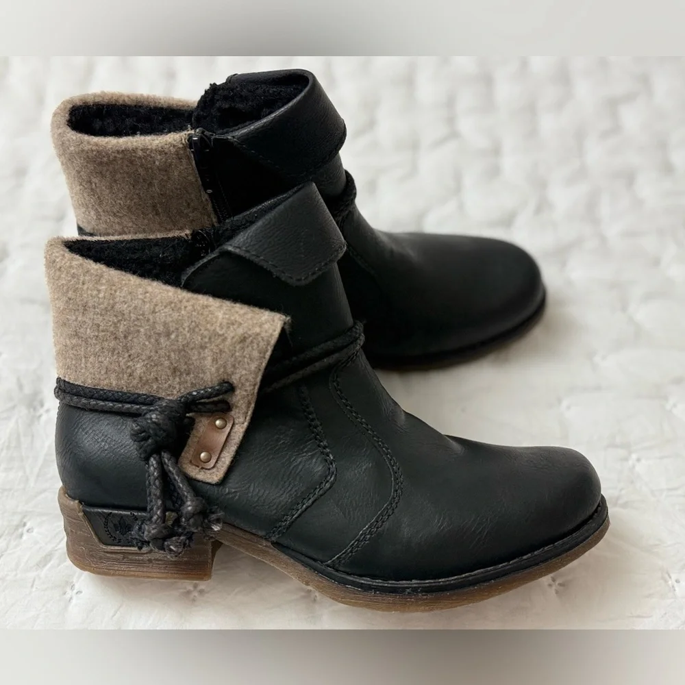 Rieker Fee 93 Black Faux Leather Ankle Boots Booties Women Size 38/7-7.5 Tassels